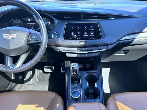 Used 2019 Cadillac XT4 Sport AWD/4WD image 18