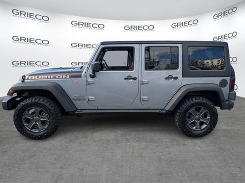 Used 2017 Jeep Wrangler Unlimited Rubicon image 4