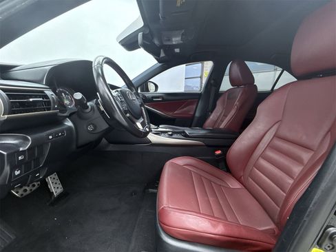 Used 2018 Lexus IS 350 image 11