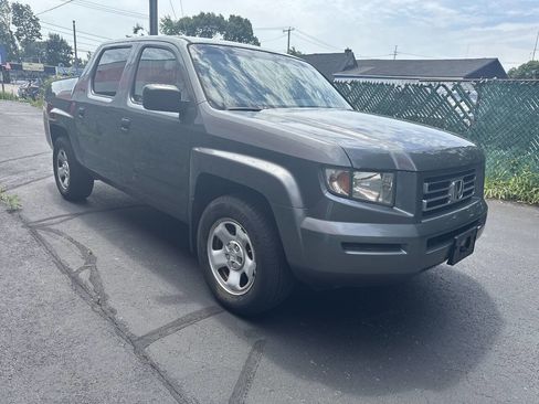 Used 2008 Honda Ridgeline RT image 3