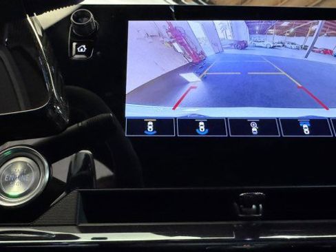 Used 2023 Chevrolet Corvette Stingray Premium Cpe w/ Z51 Performance Package image 6