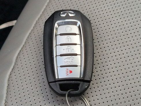 Used 2023 INFINITI QX50 Luxe FWD image 31