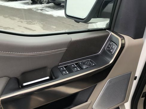 Used 2024 Ford F150 Platinum w/ Equipment Group 703A Plus image 12