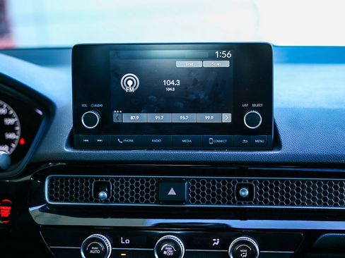 Used 2023 Honda Civic Sport image 19