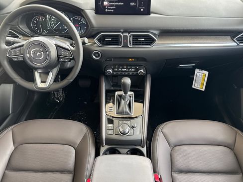New 2025 MAZDA CX-5 Signature image 14