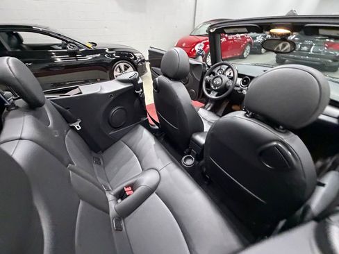 Used 2012 MINI Cooper Convertible image 25