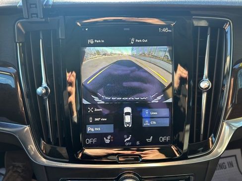 Used 2018 Volvo S90 T5 Momentum w/ Convenience Package image 23