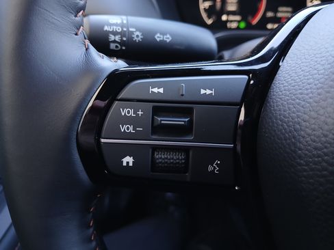 New 2026 Honda HR-V Sport image 10