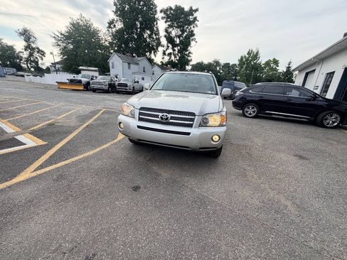 Used 2006 Toyota Highlander Limited AWD/4WD image 12