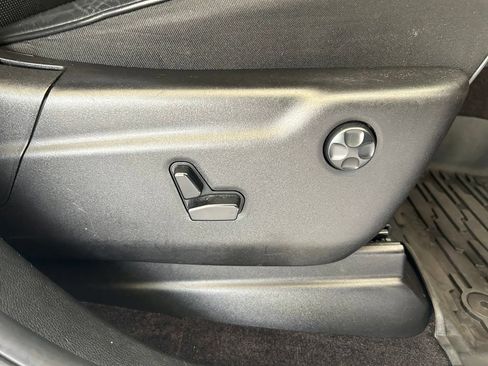 Used 2018 Jeep Grand Cherokee High Altitude RWD image 28