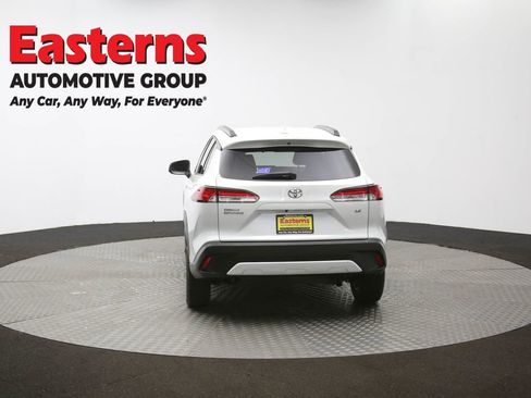 Used 2023 Toyota Corolla Cross LE image 35