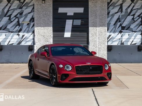 Used 2024 Bentley Continental GT Speed image 1