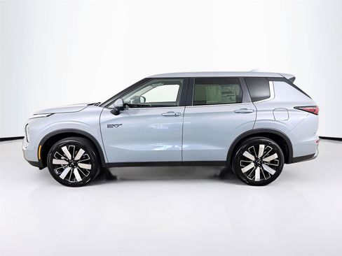 New 2026 Mitsubishi Outlander SE AWD/4WD image 6