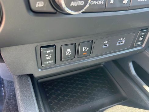 New 2026 Nissan Frontier SV w/ SV Convenience Package AWD/4WD image 27