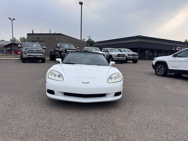 Used 2007 Chevrolet Corvette Convertible w/ Preferred Equipment Group RWD image 7