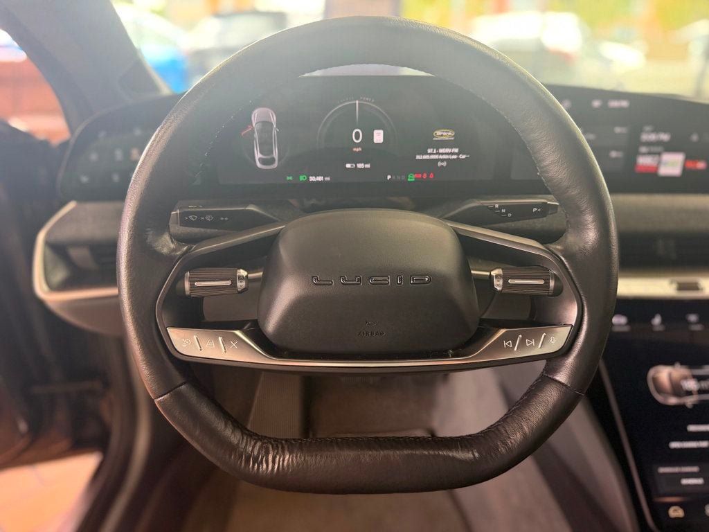 Used 2023 Lucid Air Pure AWD/4WD image 39