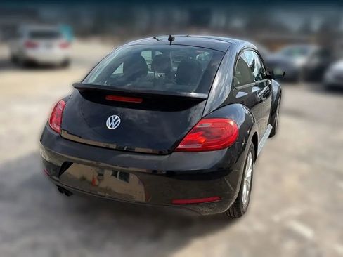 Used 2015 Volkswagen Beetle 1.8T FWD image 8