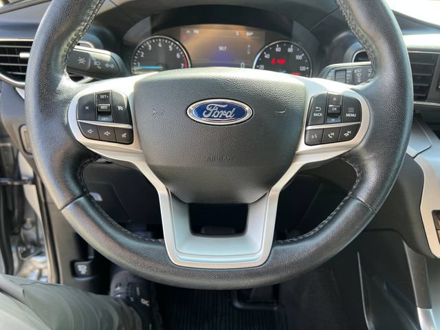 Certified 2023 Ford Explorer XLT w/ Equipment Group 202A AWD/4WD image 19