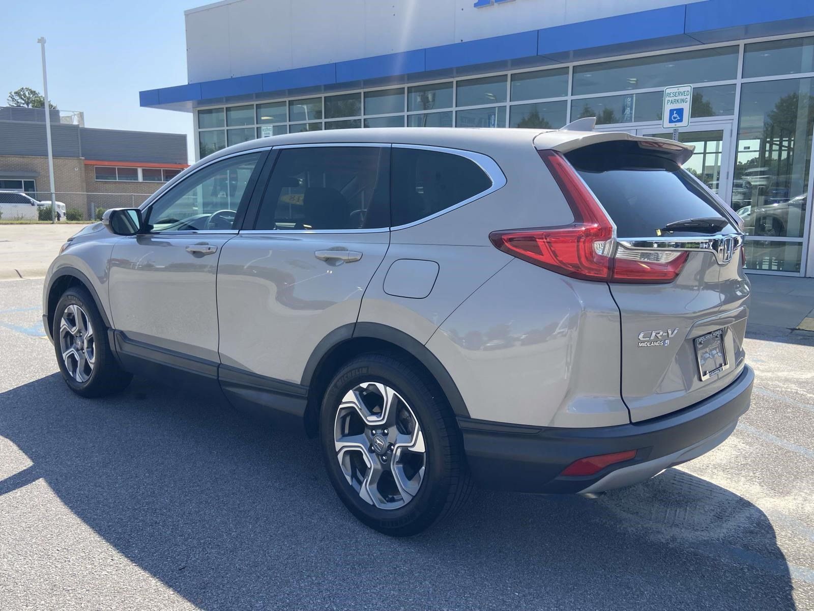 Used 2018 Honda CR-V EX image 4