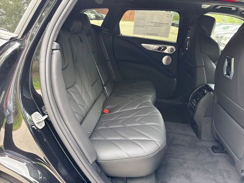 New 2026 BMW XM Label Red image 23