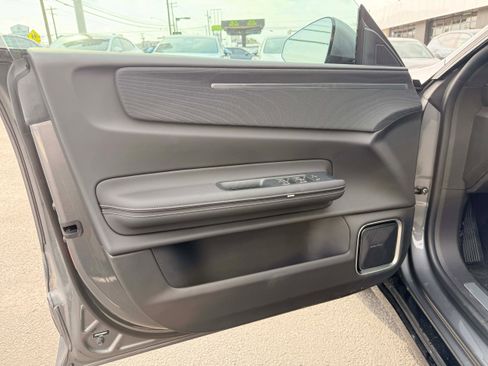 New 2026 Polestar Polestar 4 image 11