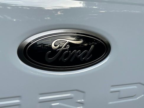 Used 2025 Ford F250 Lariat w/ Lariat Ultimate Package AWD/4WD image 27