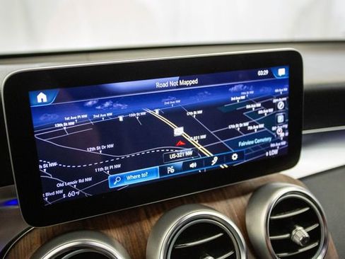 Used 2020 Mercedes-Benz GLC 300 4MATIC w/ Parking Assistance Package image 52