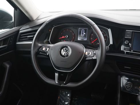 Used 2019 Volkswagen Jetta SE FWD image 14