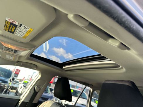 Used 2019 Toyota RAV4 XLE image 18