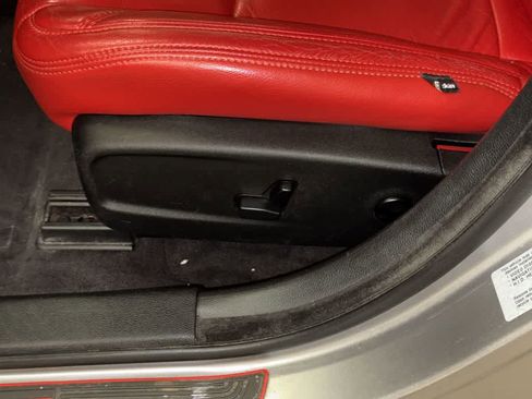 Used 2017 Dodge Charger R/T w/ Blacktop Package RWD image 23