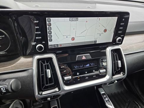 Used 2022 Kia Sorento SX Prestige AWD/4WD image 10