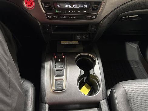 Used 2023 Honda Ridgeline RTL-E image 12