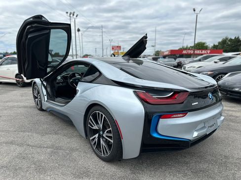 Used 2016 BMW i8 AWD/4WD image 9