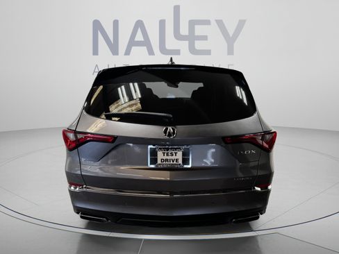Certified 2023 Acura MDX SH-AWD w/ Technology Package image 4