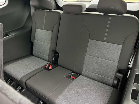 New 2026 GMC Acadia Elevation image 20