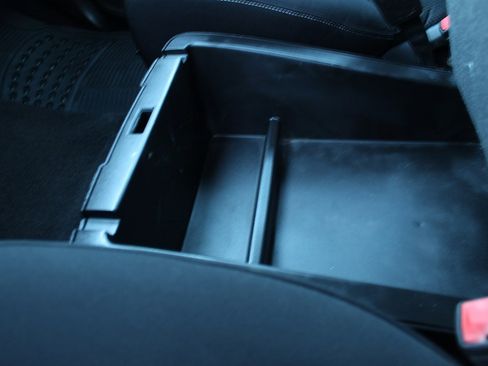 Used 2019 Chevrolet Silverado 1500 LT w/ All Star Edition image 16