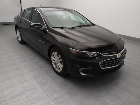 Used 2018 Chevrolet Malibu LT image 13