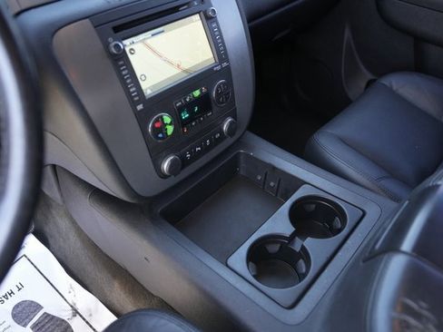 Used 2013 Chevrolet Silverado 2500 LTZ w/ LTZ Plus Package image 27