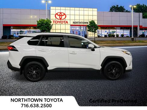 Used 2023 Toyota RAV4 XLE image 28