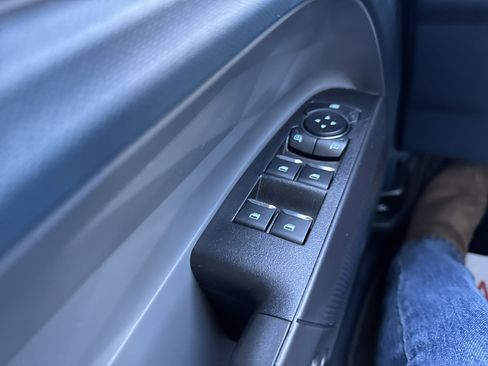 New 2026 Ford Maverick XL image 30