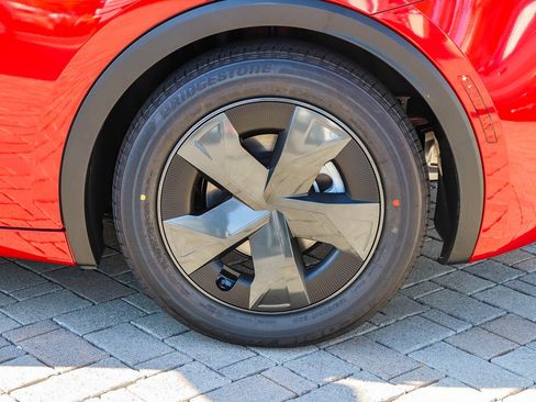 New 2026 Toyota Prius Plug-In Hybrid image 11