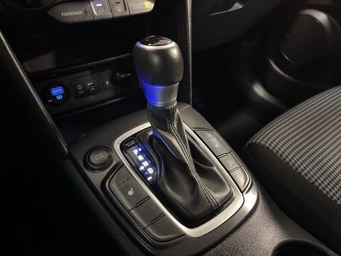 Used 2020 Hyundai Kona SEL Plus image 25