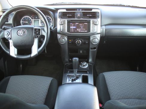 Used 2018 Toyota 4Runner SR5 image 9