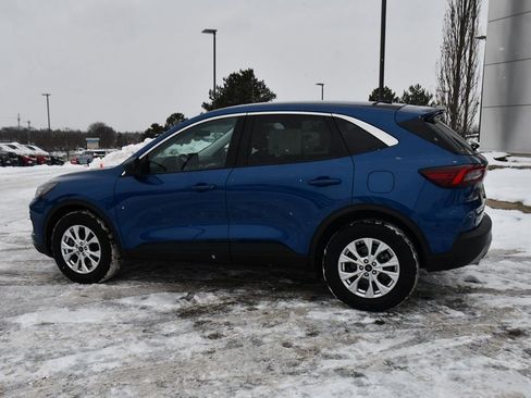 Used 2023 Ford Escape Active image 3
