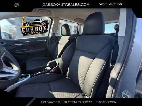 Used 2020 Honda Fit LX image 19