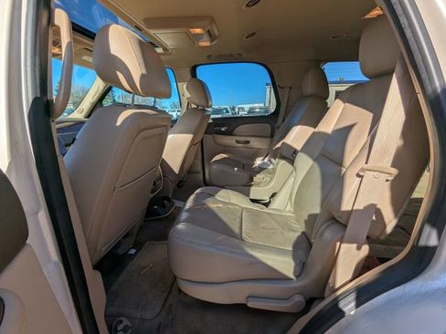 Used 2012 Chevrolet Tahoe LTZ AWD/4WD image 17