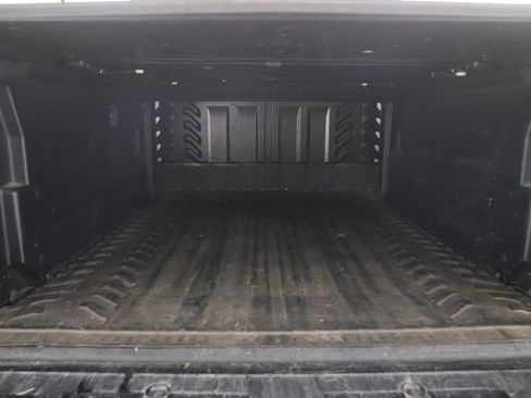 Used 2012 Chevrolet Avalanche LTZ AWD/4WD image 26