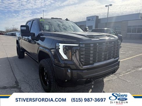 Used 2024 GMC Sierra 2500 Denali Ultimate image 1