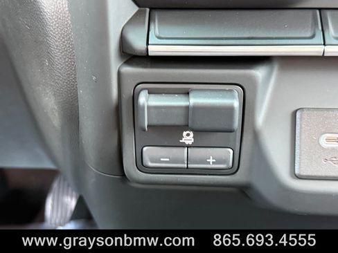 Used 2023 Chevrolet Silverado 2500 Custom w/ Custom Convenience Package AWD/4WD image 24