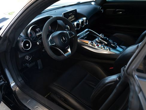 Used 2016 Mercedes-Benz AMG GT S image 17